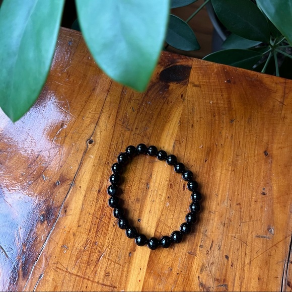 EARTHBOUND Jewelry - Black onyx stone beaded bracelet